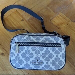 Kate Spade Navy and Cream Crossbody Bag